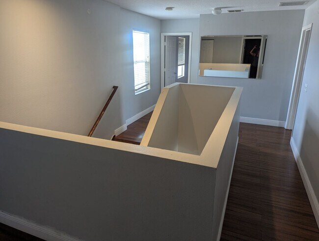 Building Photo - Mt. Dora Rental Home