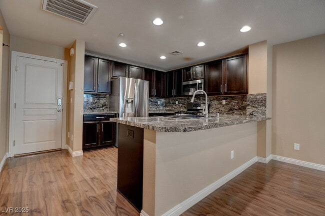 Building Photo - 2074 Waterlily View St