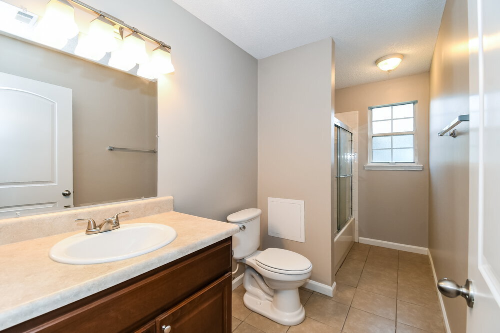 Building Photo - 8217 Glasgow Ct