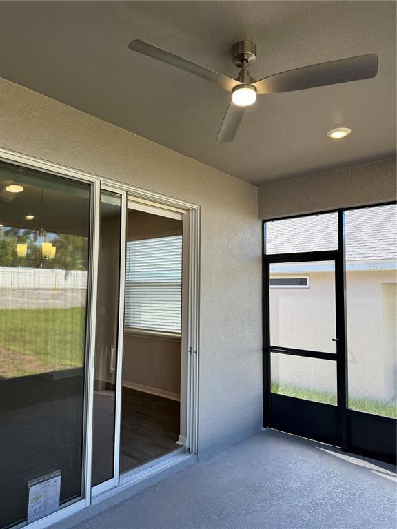 Building Photo - 1008 Aruba Ave