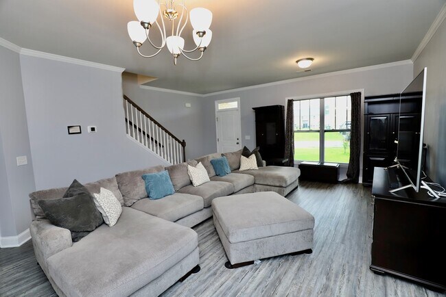 Building Photo - 525 Kittiwake Ln