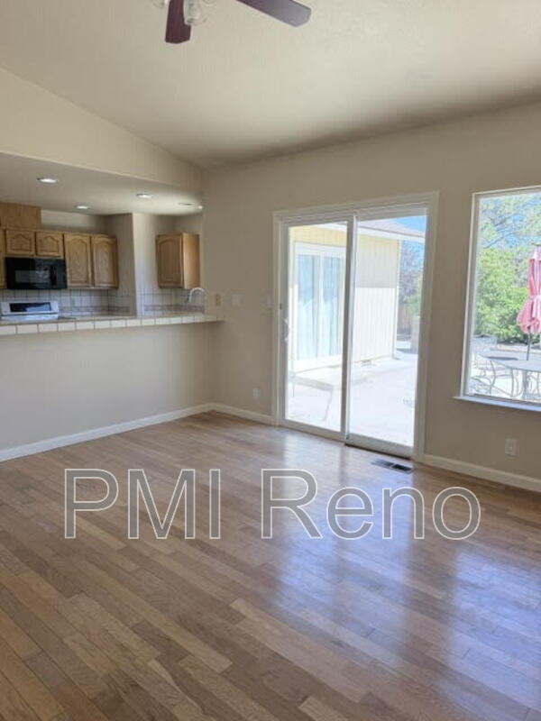 Building Photo - 4796 Pradera St