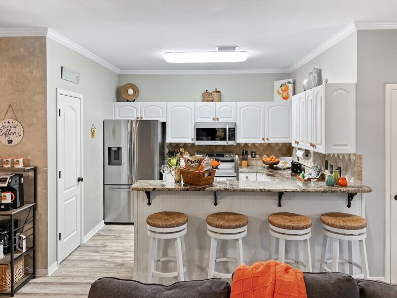 Building Photo - 4485 Clipper Cove