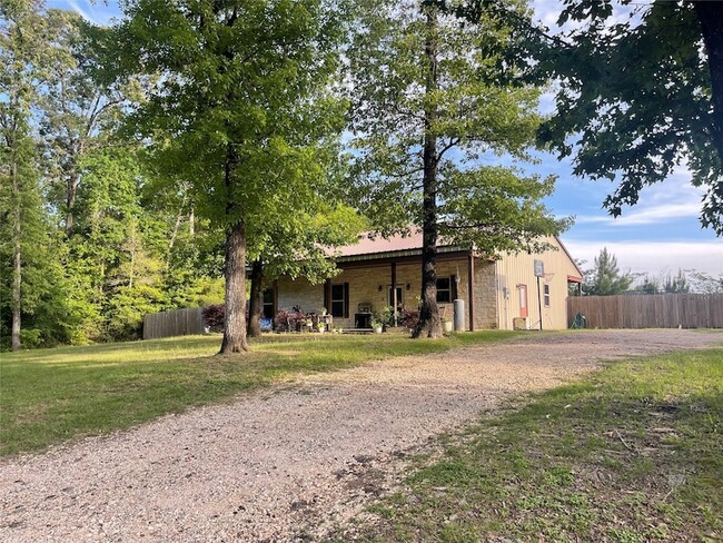 Building Photo - 5224 Old Israel Rd