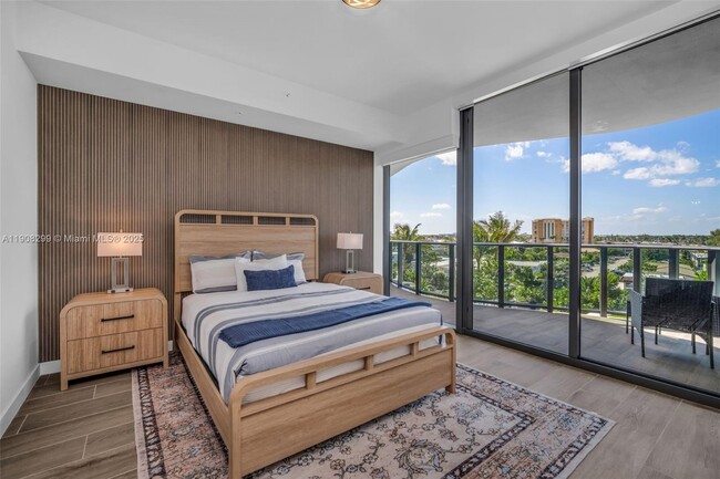 Building Photo - 900 N Ocean Blvd