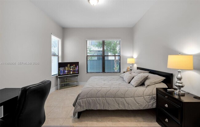 Building Photo - 3274 W 96 Pl