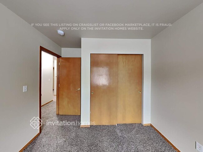 Building Photo - 12714 159th St E