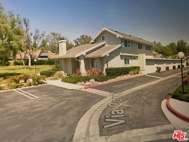 Building Photo - 21111 Vía Corrillo