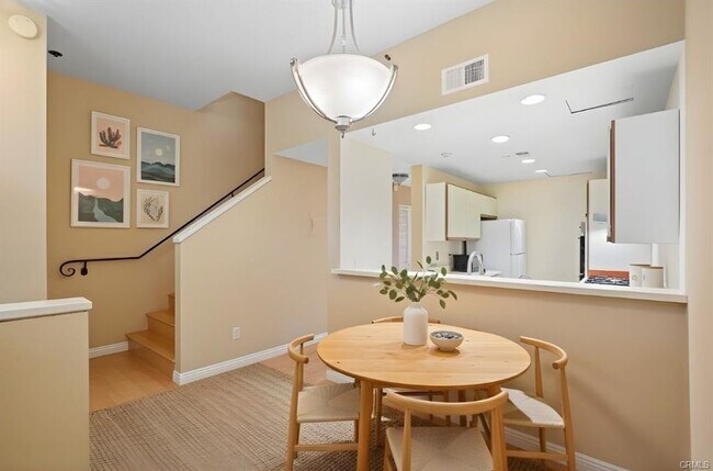 Building Photo - 500 E Del Mar Blvd