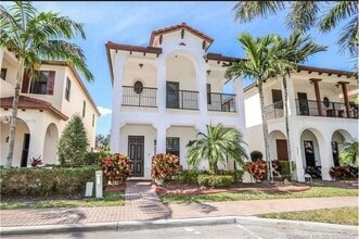 Building Photo - 8362 NW 39th Ct