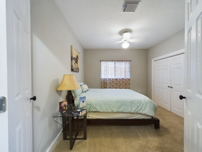 Building Photo - 11614 Taos Ln