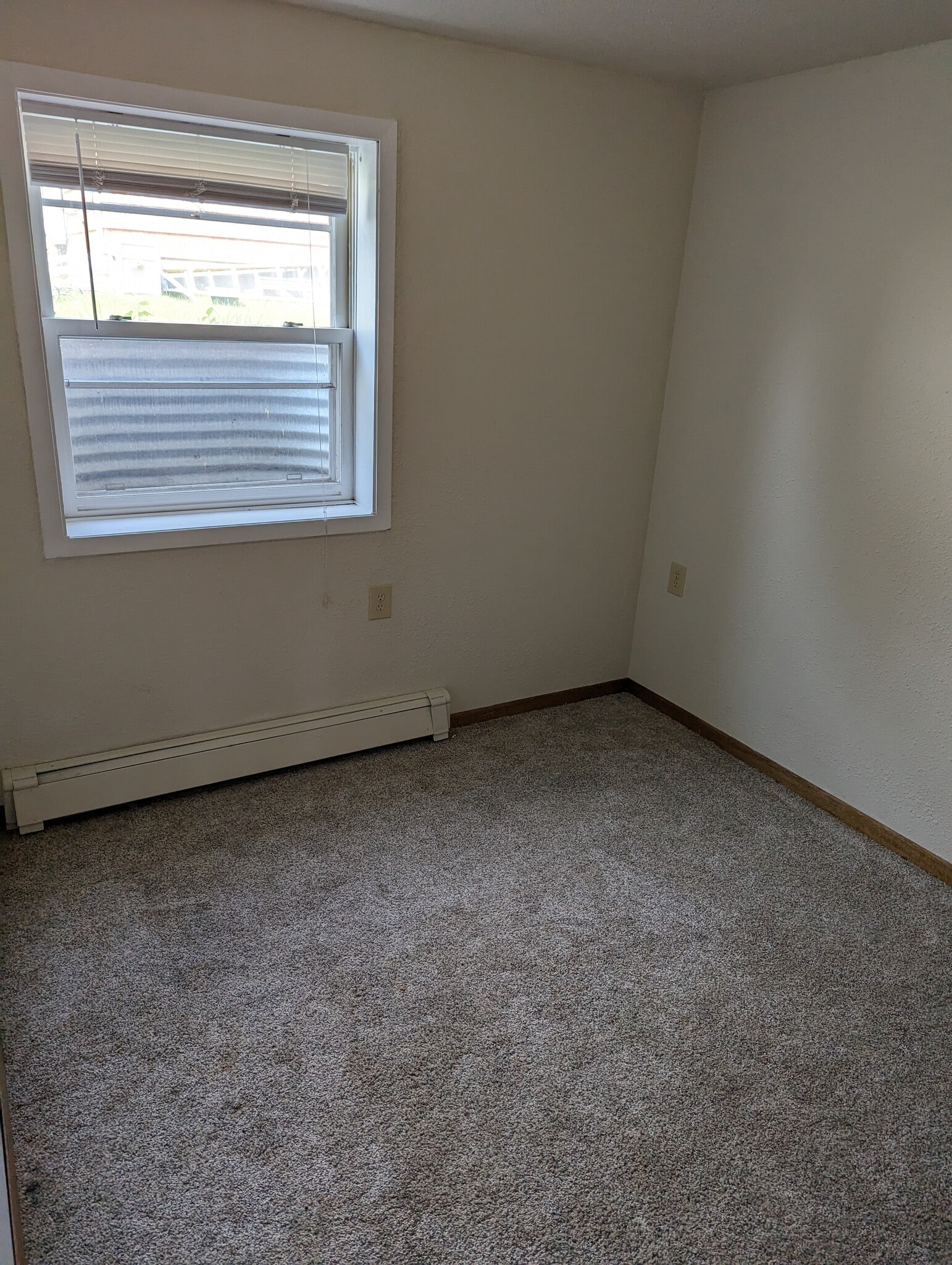 Building Photo - 1206 10th Ave S