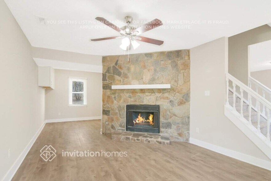 Building Photo - 51 Enesco Cir