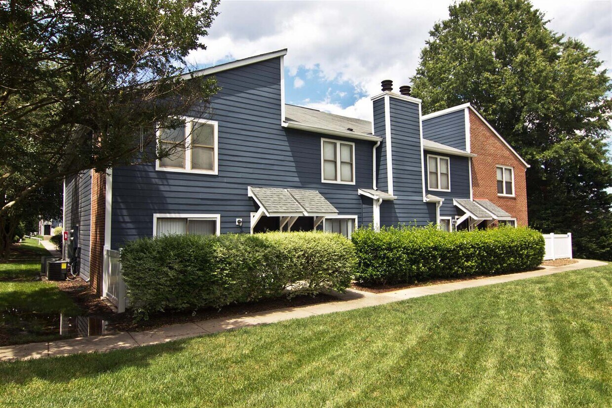 woodcreek apartments cary nc apartment finder