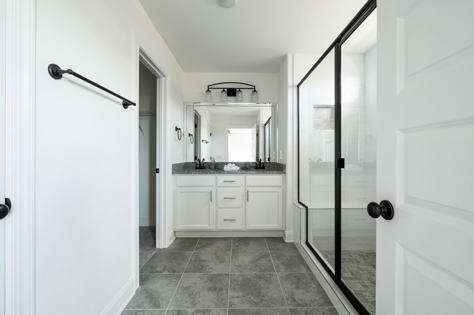 Building Photo - 3319 Old Hickory Blvd