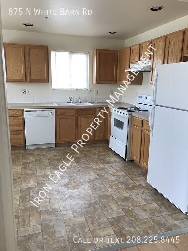 Building Photo - 875 N White Barn Rd