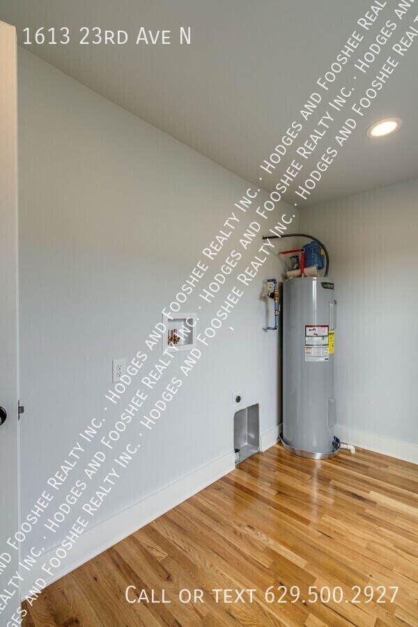 Building Photo - 1613 23rd Ave N