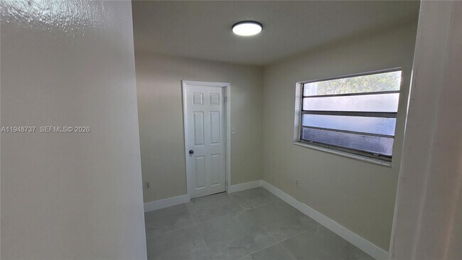 Building Photo - 13240 Port Said Rd