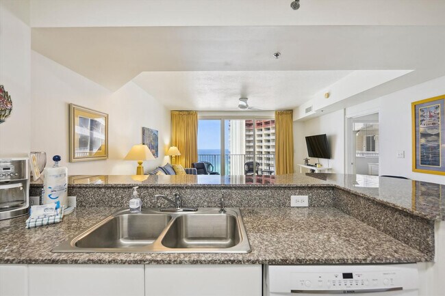 Building Photo - 104 Gulfside Ct
