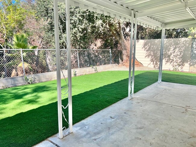 Building Photo - Remodeled 3-bedroom, 2 bath home in Agoura Hills