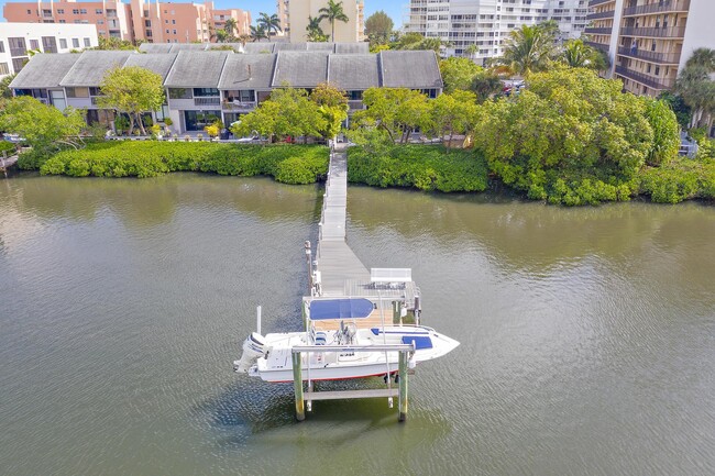 Building Photo - 3543 S Ocean Blvd