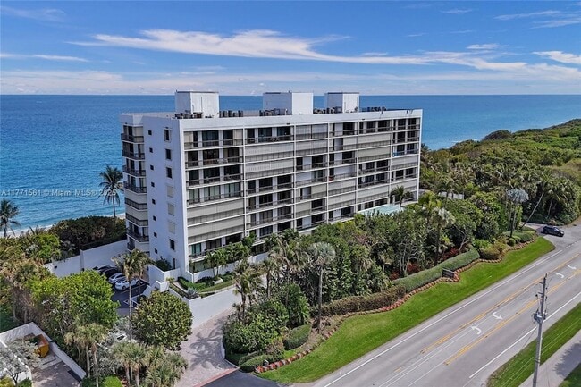 Building Photo - 2000 N Ocean Blvd