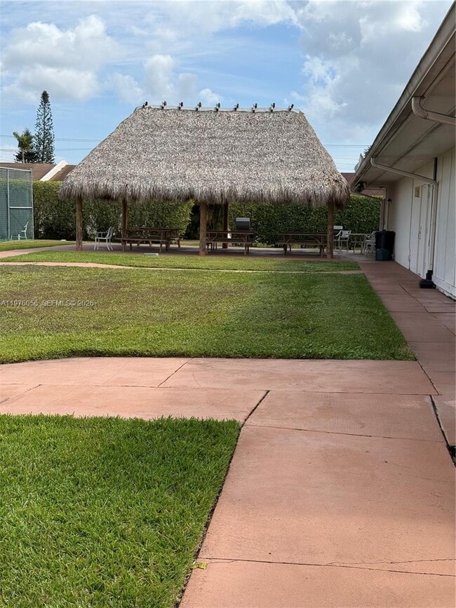 Building Photo - 5130 Las Verdes Cir