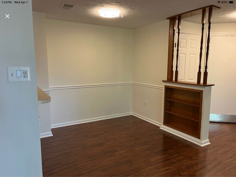 Building Photo - 804 Stratford Way