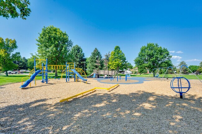 Building Photo - 2959 Sonata Bay Ct