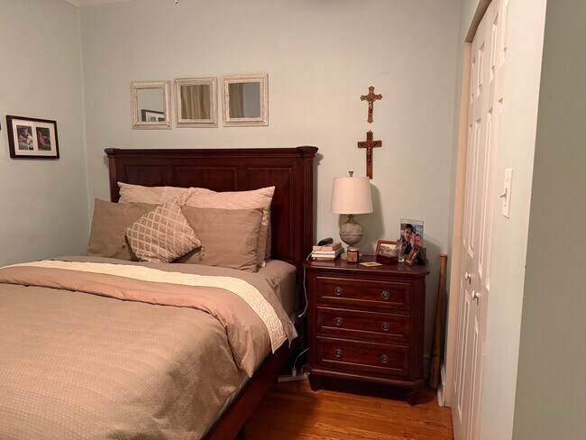 Building Photo - 1130 W Pratt Blvd