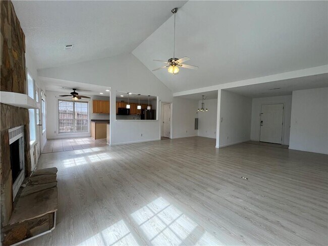 Building Photo - 54 Oxford Brook Way