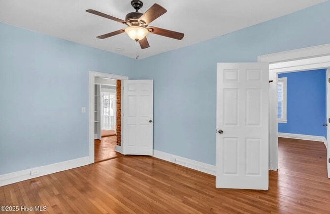 Building Photo - 3 Bed 3 Bath Historic Home