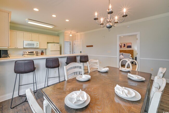 Building Photo - 4882 Luster Leaf Cir
