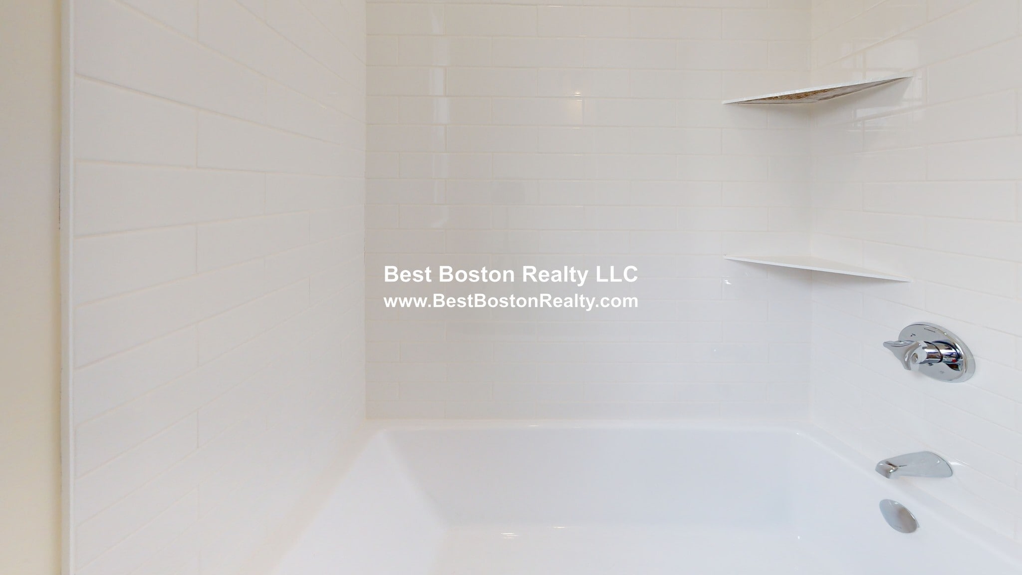 Building Photo - 244 Somerville Ave