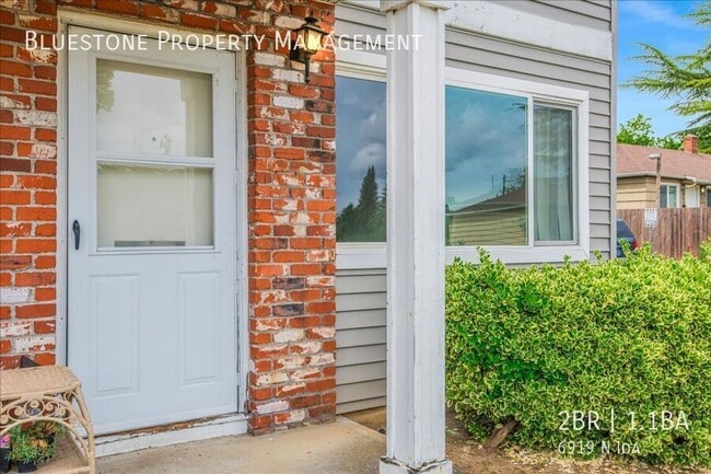Primary Photo - 6919 N Ida-