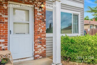 Building Photo - 6919 N Ida-