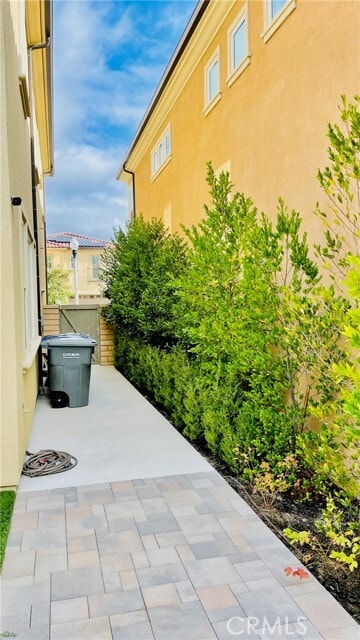 Building Photo - 358 Pinnacle Dr