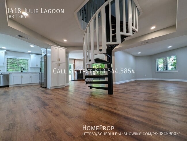 Building Photo - 1418 Julie Lagoon