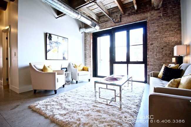 Building Photo - ATLAS Lofts