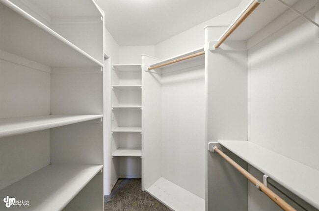 Building Photo - 4 Bedroom | 2.5 Bathroom | Garage - Conven...