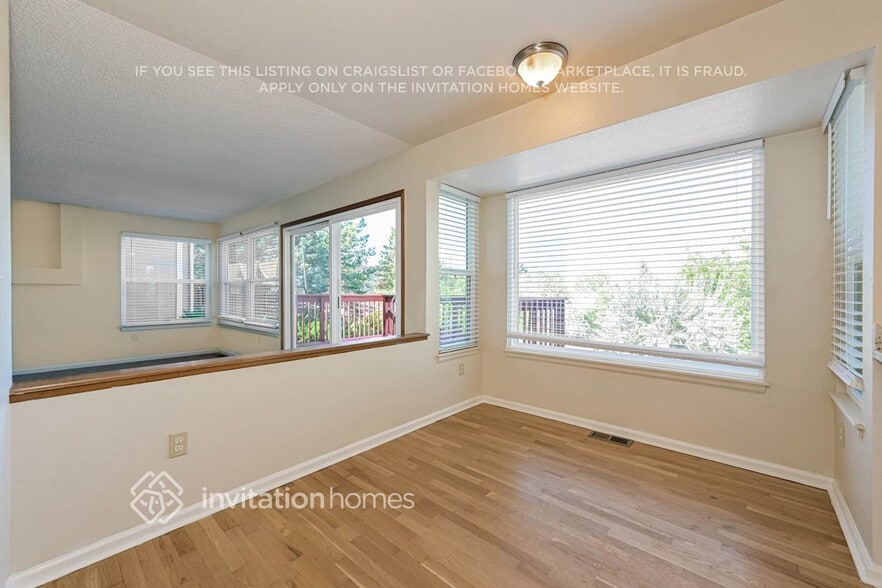 Building Photo - 9499 Sherrelwood Ln