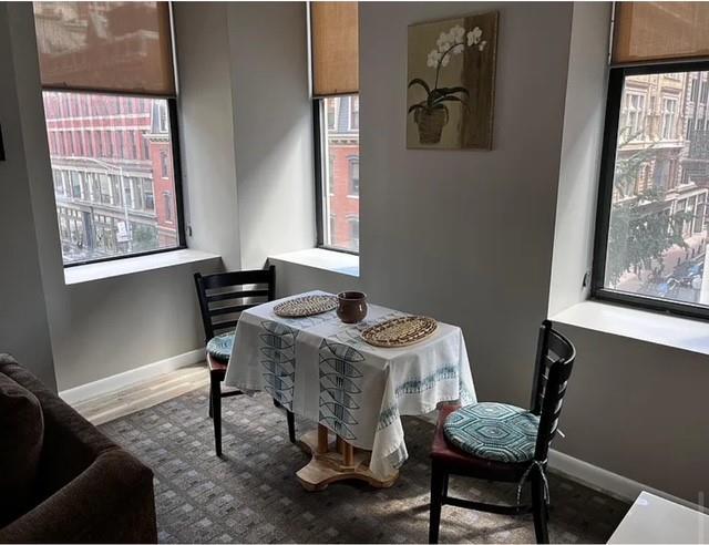 Building Photo - 81 Washington St