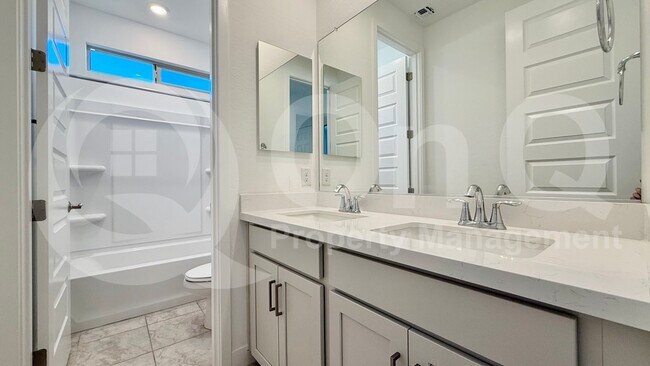 Building Photo - 14255 W Alameda Rd