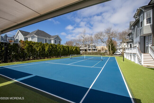 Building Photo - 207 Monmouth Ave