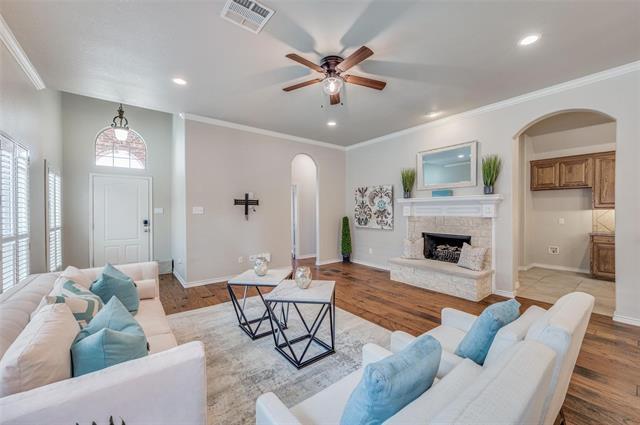 Building Photo - 1305 Snowberry Dr