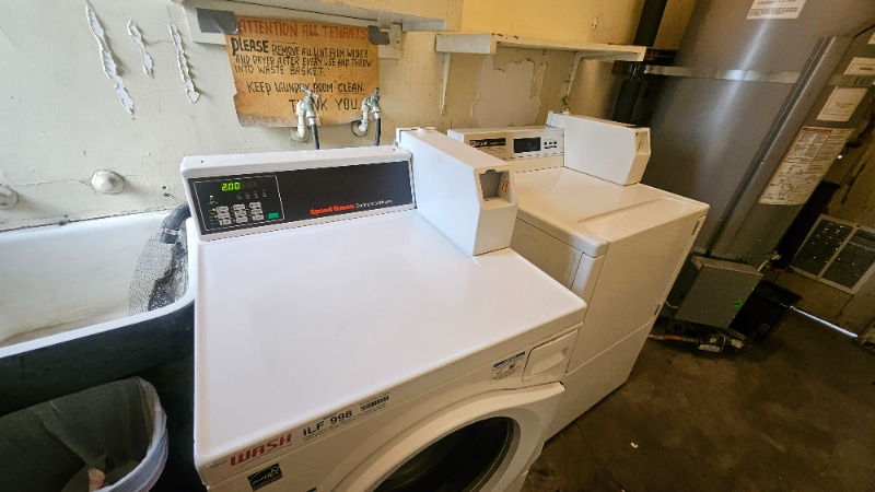 Building Photo - 1201 N Ogden Dr