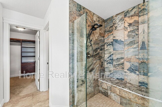 Building Photo - 14325 N Santa Fe St