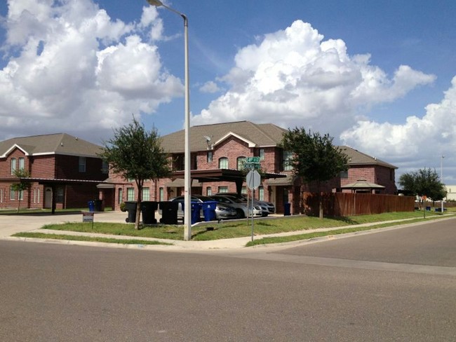 Building Photo - Shary Landing Apartments