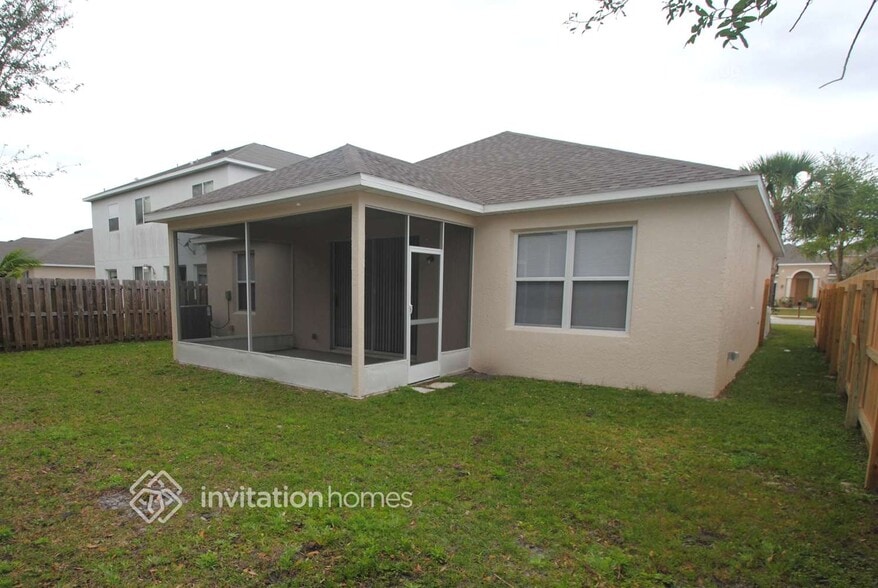 Building Photo - 3817 Mt Carmel Ln