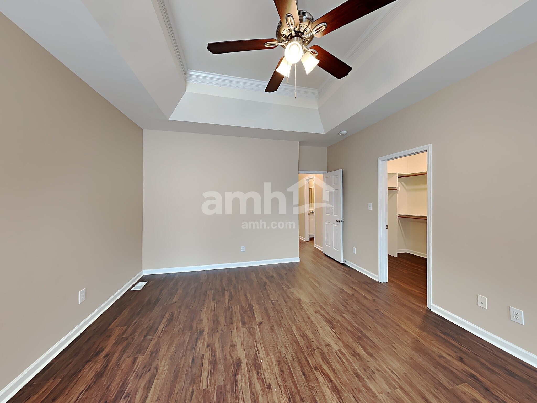 Building Photo - 5702 Myakka Ct